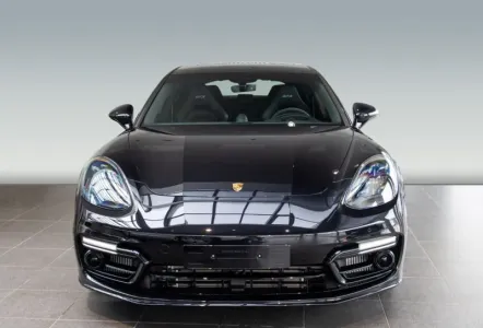 Porsche Panamera V8 GTS =Sport Design= Sport Chrono/Pano Гаранция