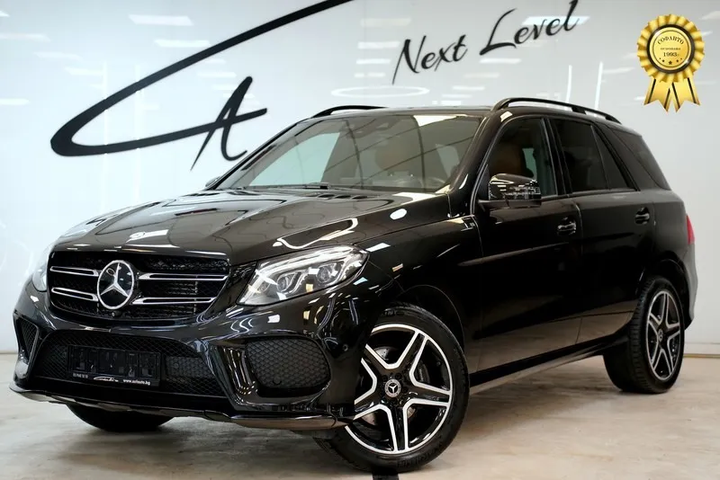 Mercedes-Benz GLE 350 d 4Matic AMG Line Night Package Image 1