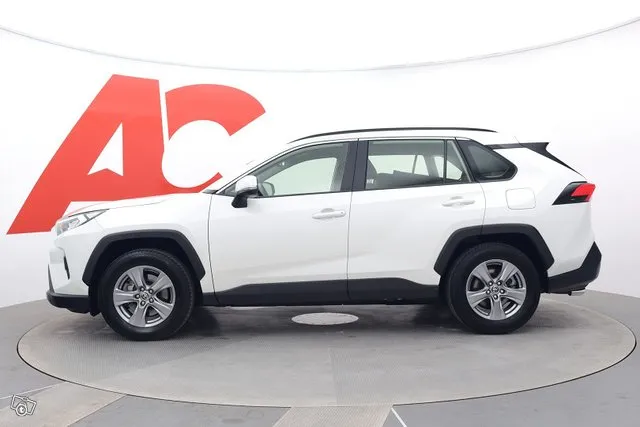 Toyota RAV4 2,0 VVT-iE Active Multidrive S - Toyota Approved-vaihtoauto / Älyavain / Sähkötakaluukku / Navi / Kamera / Tutkat ym. Image 2