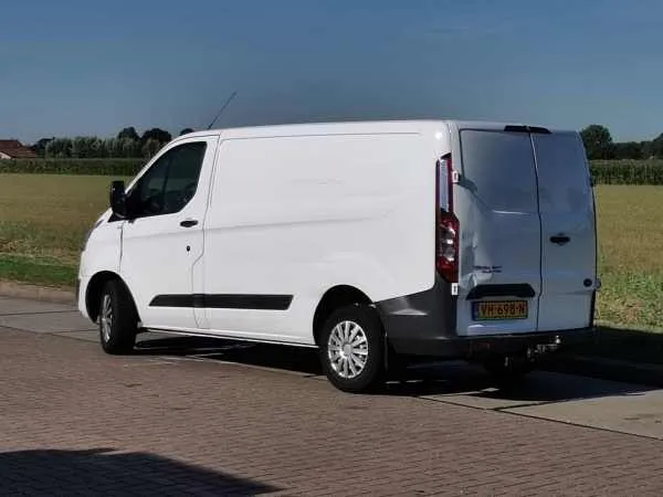 Ford Transit Custom 2.2 DCI Image 5