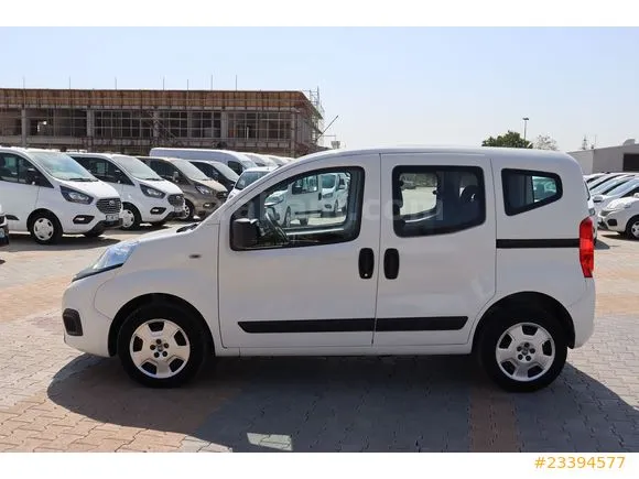 Fiat Fiorino Fiorino Combi 1.3 Multijet Pop Image 2