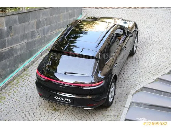 Porsche Macan 2.0 Image 3